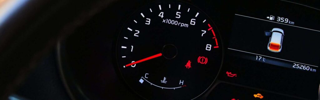cropped-car-dashboard-light-panel-speed-engine-1453637-pxhere.com_.jpg